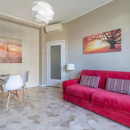 Altido Trendy Flat With Balcony, Easy Access To Milan Centre Apartment Exterior photo